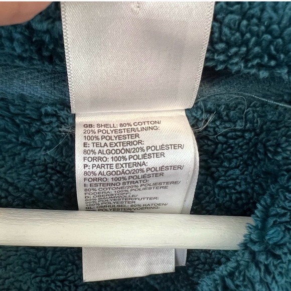 The North Face Quilted Long Zip Up Sweater - Picture 4 of 7